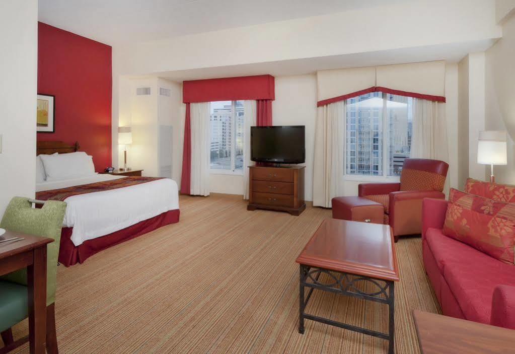 Residence Inn Charlotte Uptown Quarto foto
